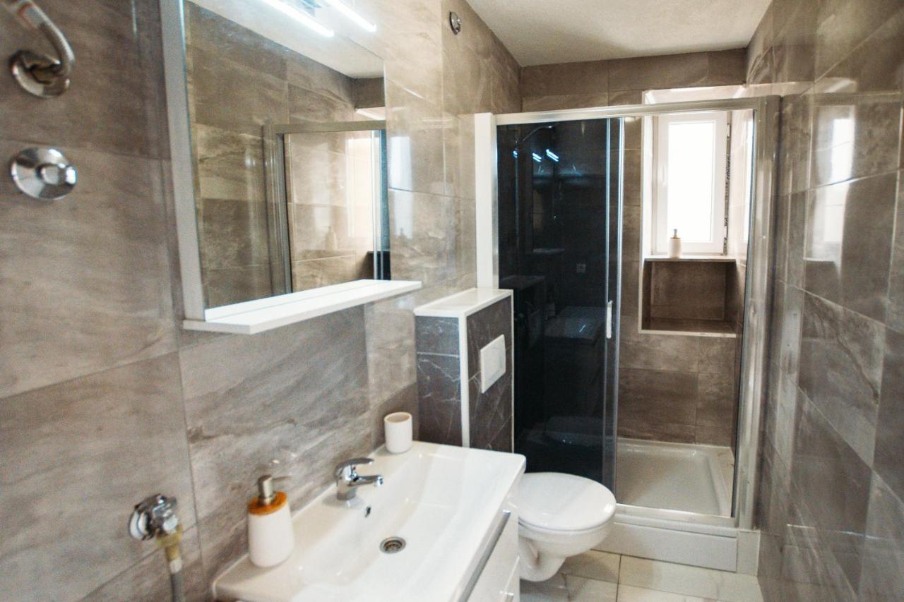 Appartement Apartman M With Balkon *